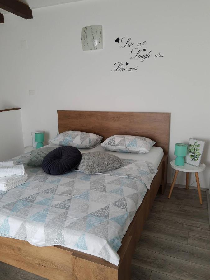 Apartment Lela Шибеник Экстерьер фото